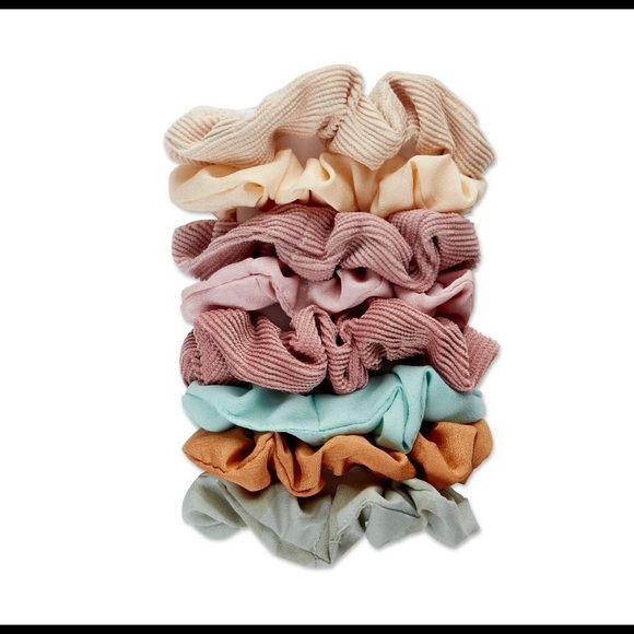 8-Pack of Scrunchies & Short Satin Bow-Shaped Scrunchie - Picture 3 of 7